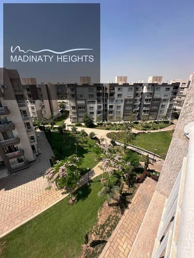 Apartment for rent in Madinaty B12 with an area of 116 meters, 3 bedrooms, 2 bathrooms, reception, kitchen, some special finishes, open view next to the mosque and services directly, water and electricity meters ready for living. The key is available for viewing at any time.