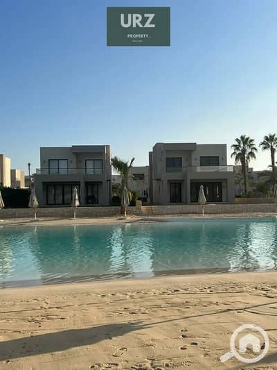 تاون هاوس علي بعد 300 م من Beach للبيع fully finished + ACs راس الحكمة الساحل الشمالي بالتقسيط بالقرب من دي باي ودايركيشين وايت وهاسيندا وكالي كوست