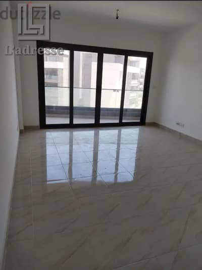  شقة مميزة للإيجار قانون جديد في مدينتي – مرحلة B15