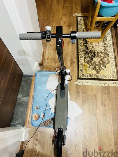 Electric Scooter - سكوتر كهربائي - حالة ممتازة - بالشاحن  أ