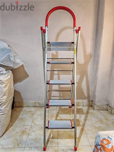 سلم ومنشر غسيل ثنائي الاستخدام     Dual use Ladder laundry