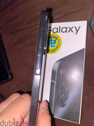 Samsung 17