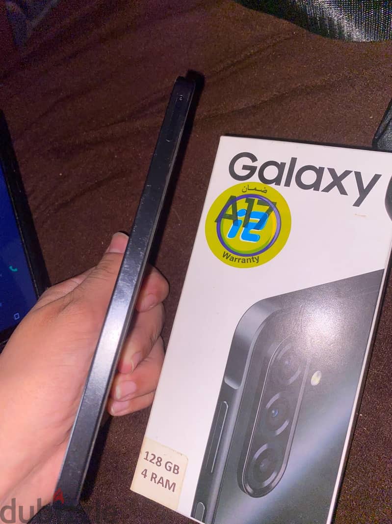 Samsung 17 4