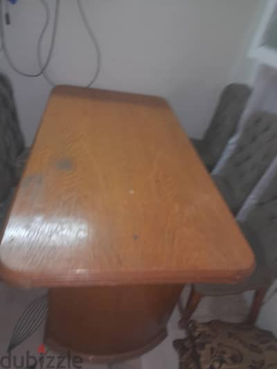 سفره و٦ كاراسي