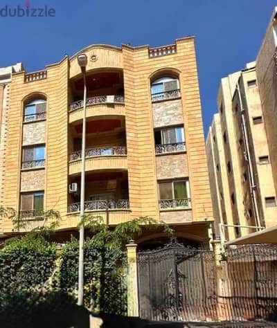 عمارة كاملة للبيع - شارع الجزيرة  – جنوب المستثمري - Begonia قريبة AUC