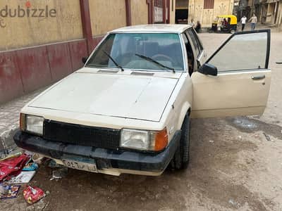 مازدا 323 1982