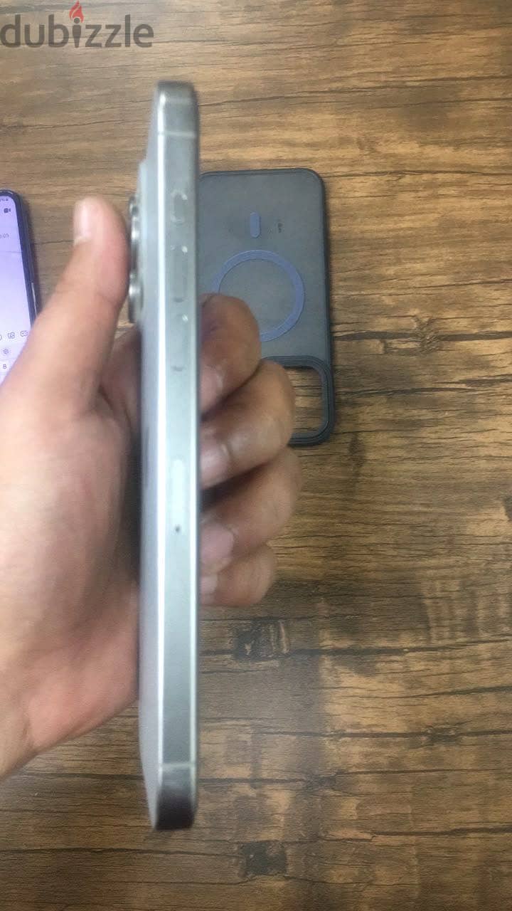 Apple - iPhone 15 Pro Max 4