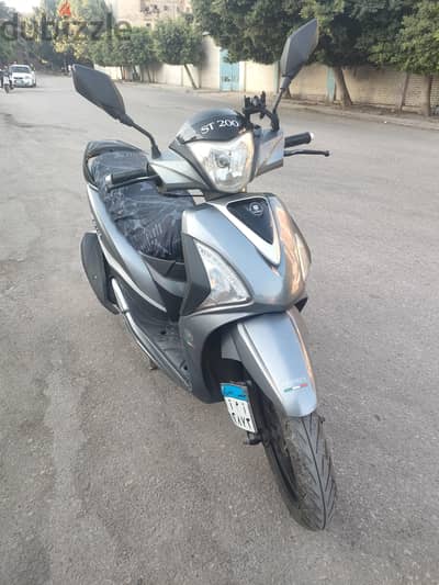 سكوتر فيجوري st 200