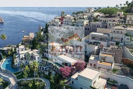 Chalet for sale in South Mead with a direct view of the lagoon