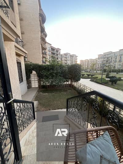 Apartment for rent furnished, ground floor with garden, special finishes, 3 bedrooms next to the Eastern Market in the seventh phase - New Cairo - Al Rehab City