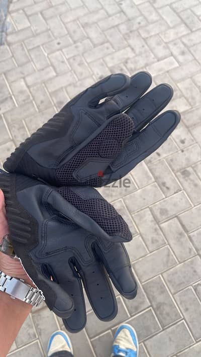 ‏ gloves اصلية زيرو