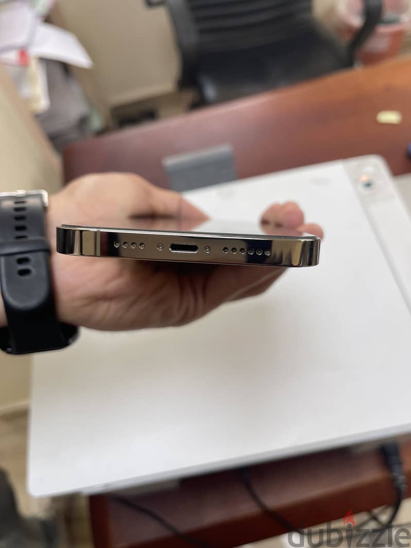 Apple - iPhone 14 Pro Max 1