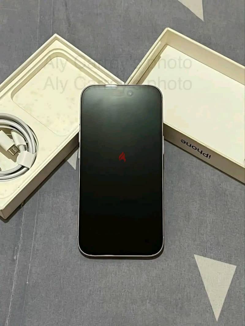 Apple - iPhone 13 1