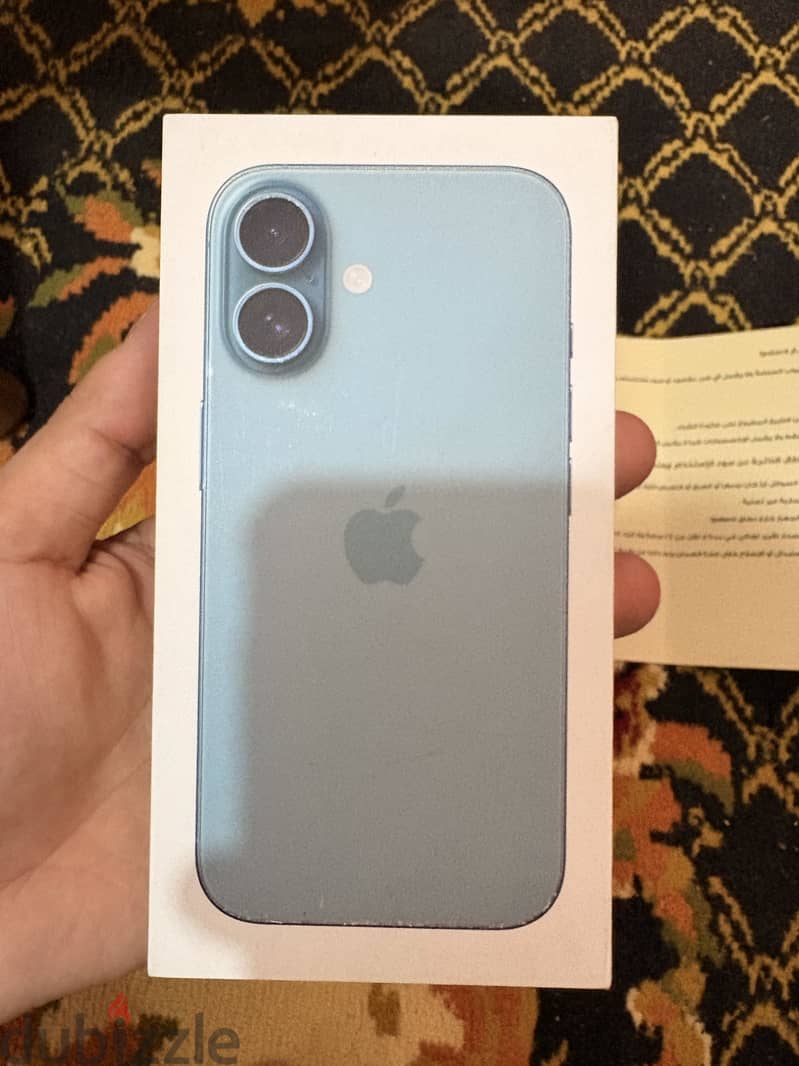 Apple - iPhone 16 4