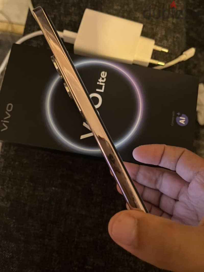 vivo v 50 lite 5
