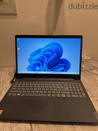 لابتوب lenovo للبيع