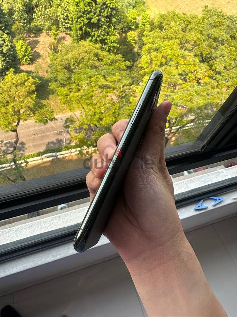IPhone 11 Pro 2