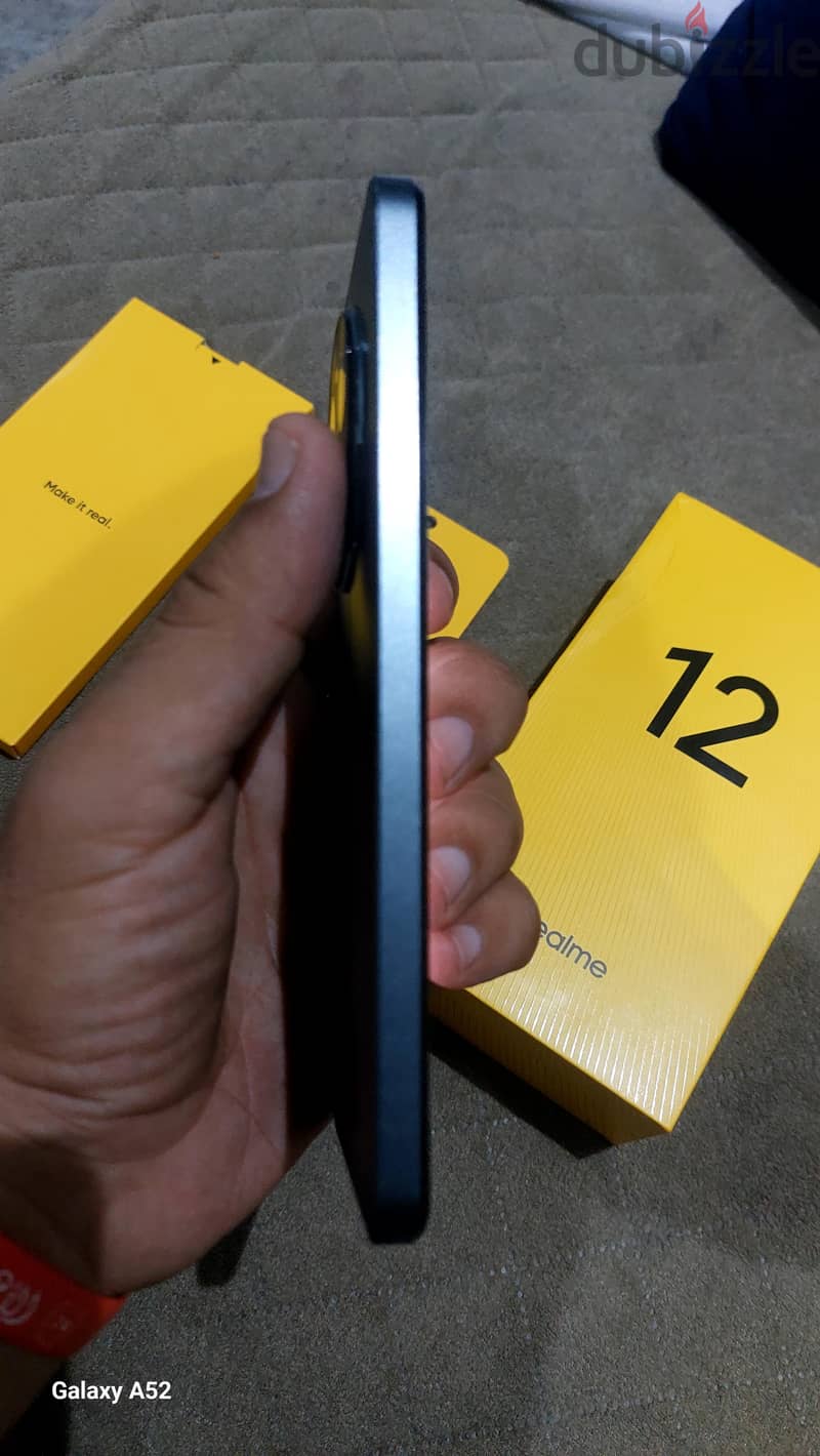 Realme 12 3