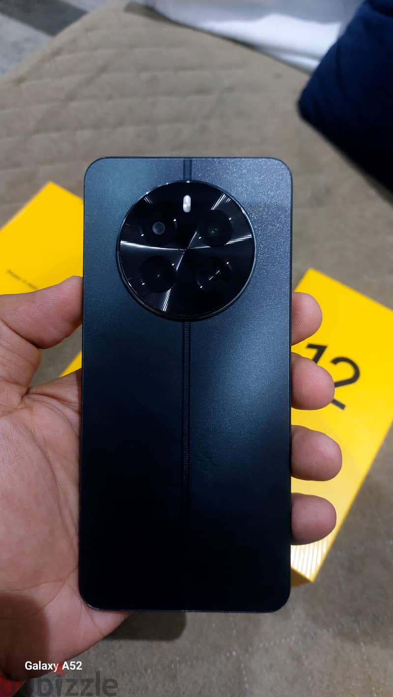 Realme 12 7