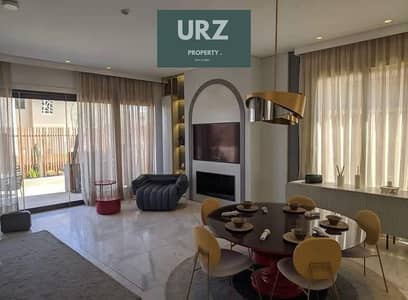 فيلا 5 غرف ماستر fully finished مع pool وتقسيط علي 15 سنين بدون فوائد بجوار سوديك علي طريق السويس مباشرة فيtalala