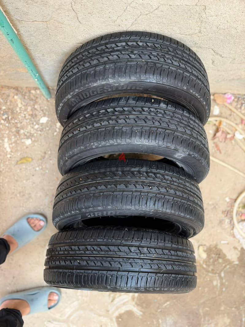 Bridgestone ecopia 195/60 R15 3