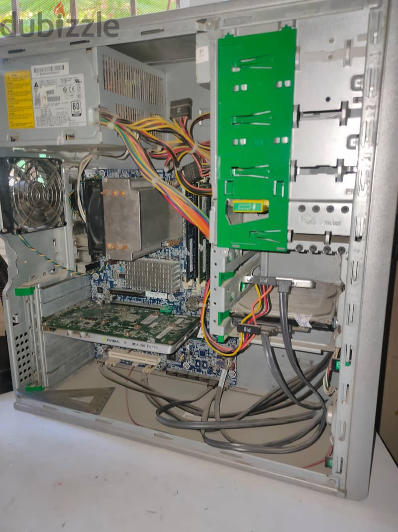HP Z400 Workstation 2