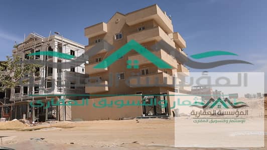 شقة بموقع متميز جداً للبيع ضمن قرعة 2018 التكميلية المميزة في اكتوبر الجديدة.