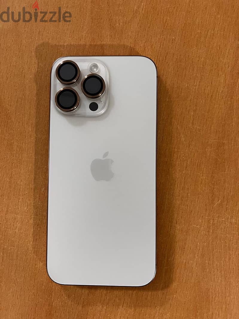 Apple - iPhone 16 Pro Max 3