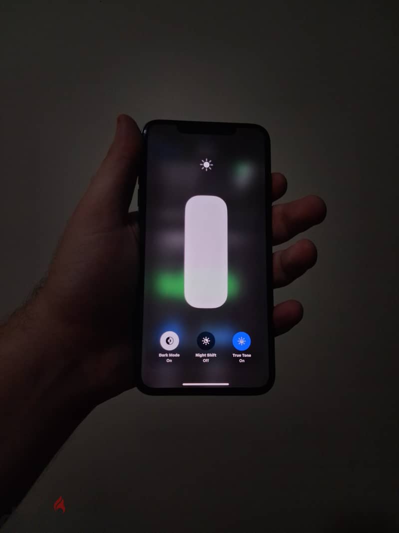 Apple - iPhone XS Max 1