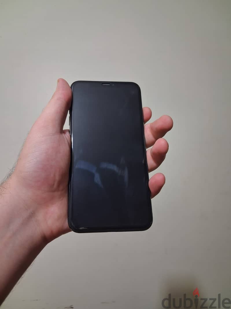 Apple - iPhone XS Max 2