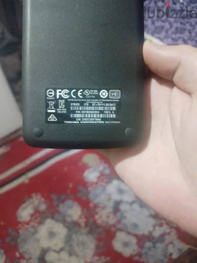 للبيع هارد خارجي Toshiba 2TB أصلي