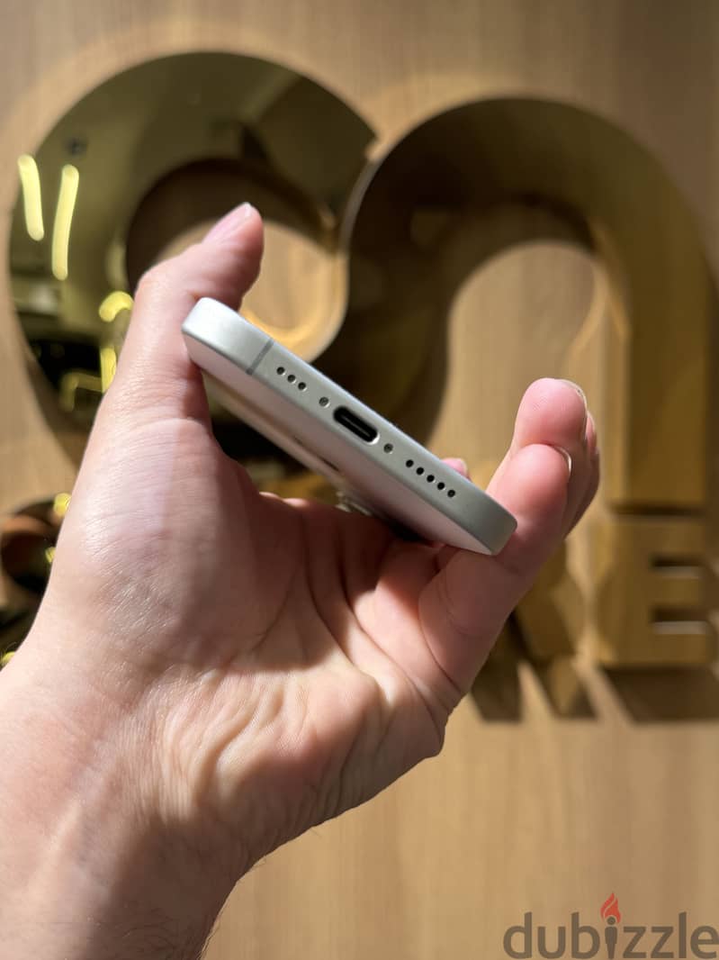Apple - iPhone 16 1
