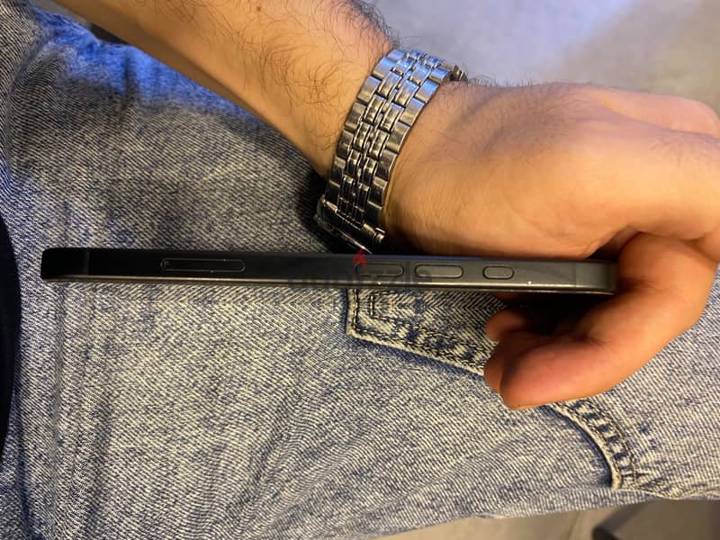 Apple - iPhone 16 3
