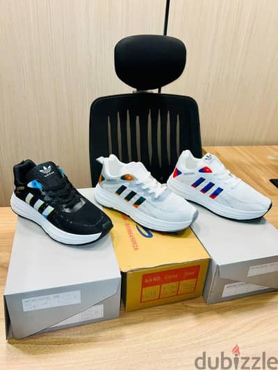 جزم Adidas الوان مختلفة و التوصيل مجاني