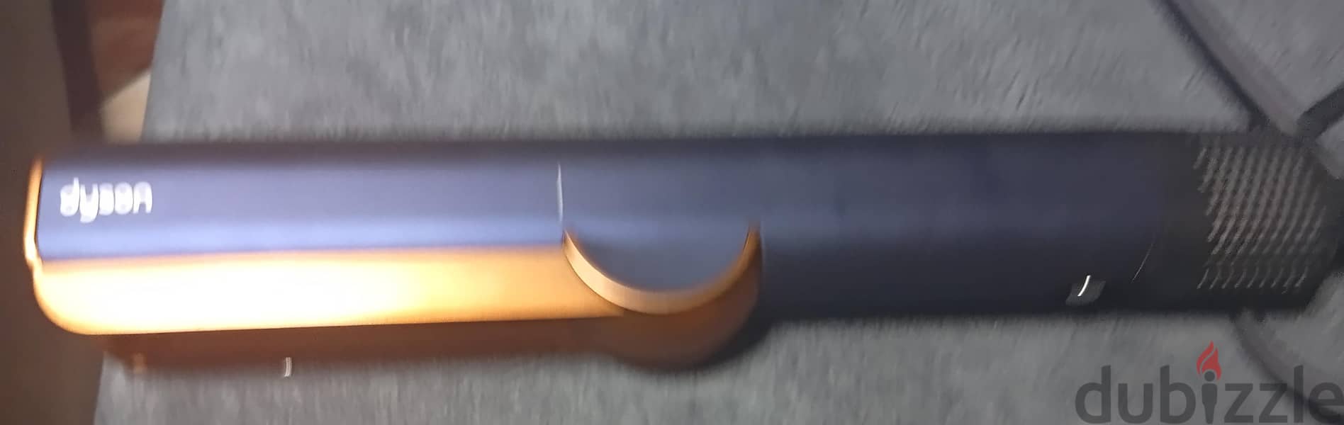 Dyson Airstrait 6