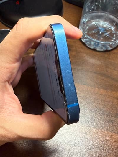 Apple - iPhone 13