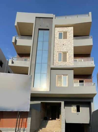 Large apartment on Garden immediate delivery in Al-Narges