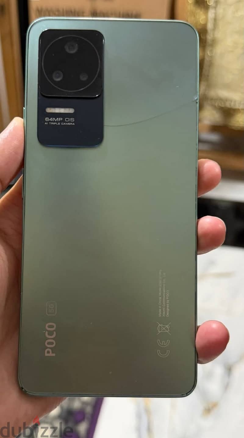 Xiaomi Poco F4 1
