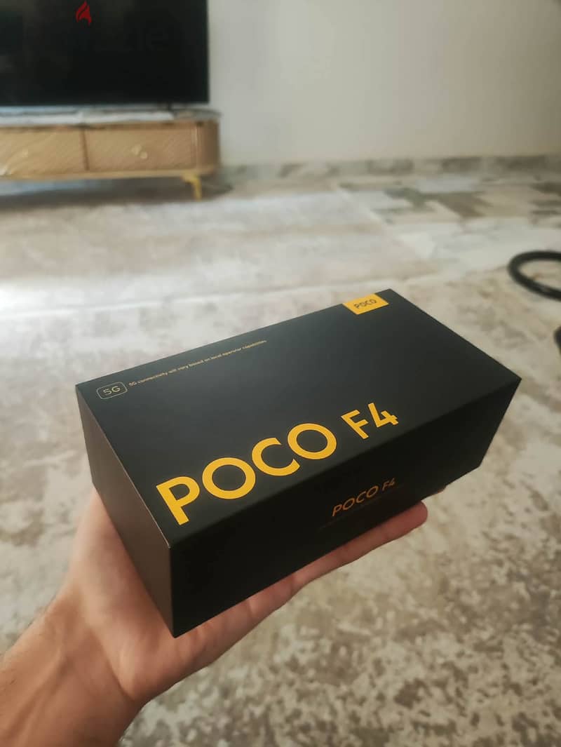 Xiaomi Poco F4 3