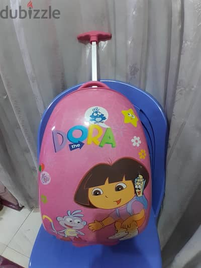 شنطة مدرسة