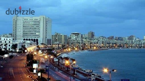Administrative headquarters 400 m suitable for clinics and companies in Al-Azareeta, steps from the sea