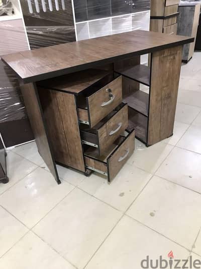 اطلب الان مكتب مذاكره