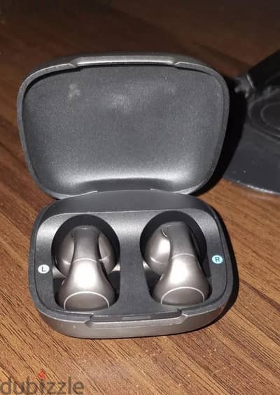 ANKER C40I
