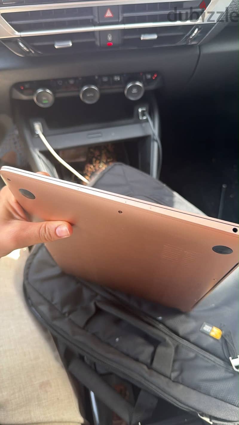 MacBook air 2020 3