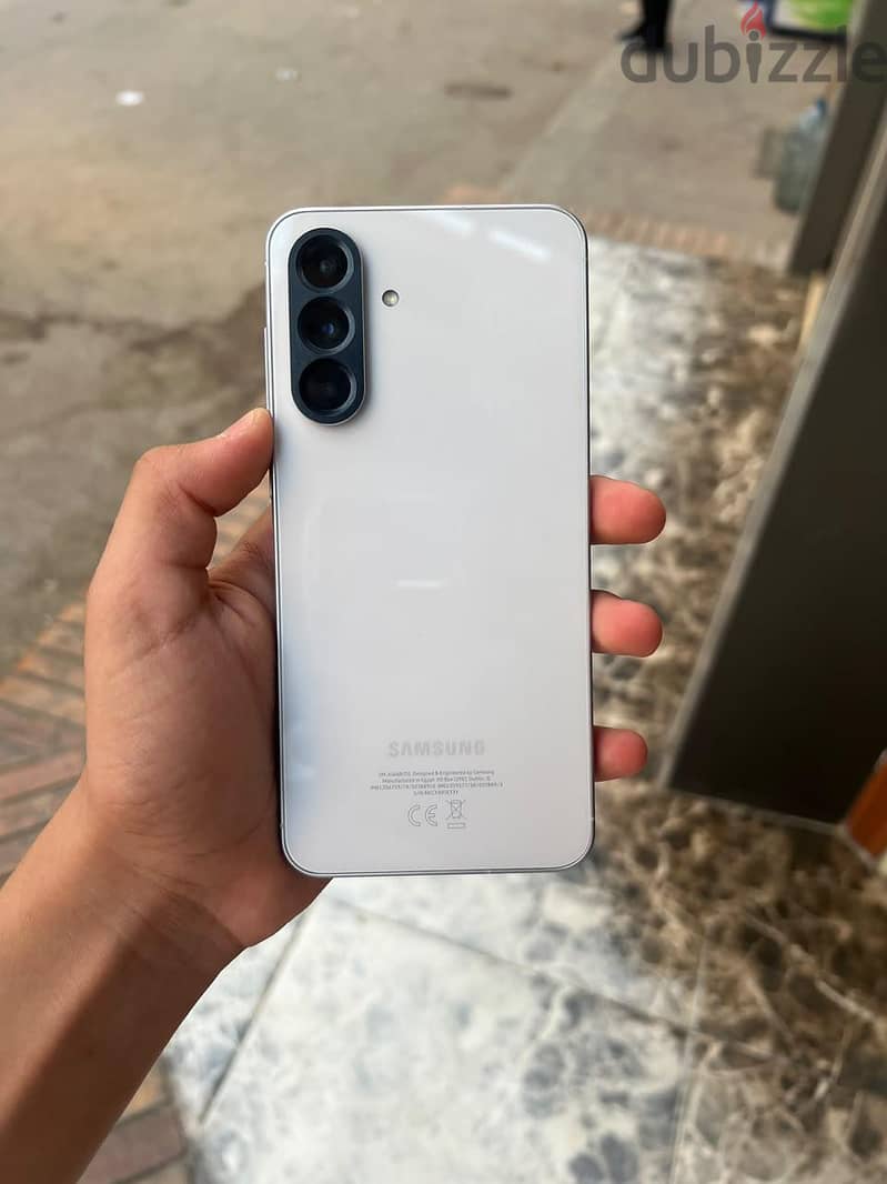 a56 white 4
