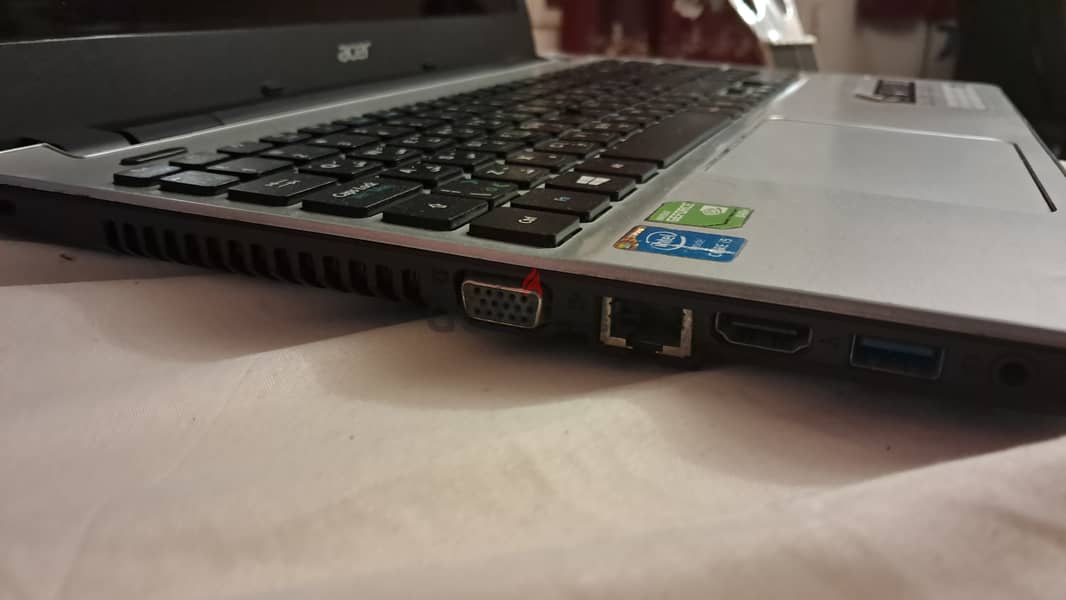Acer Aspire E5-471G 2