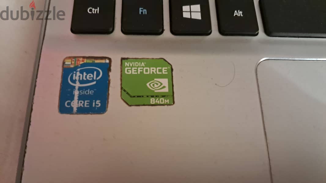 Acer Aspire E5-471G 4