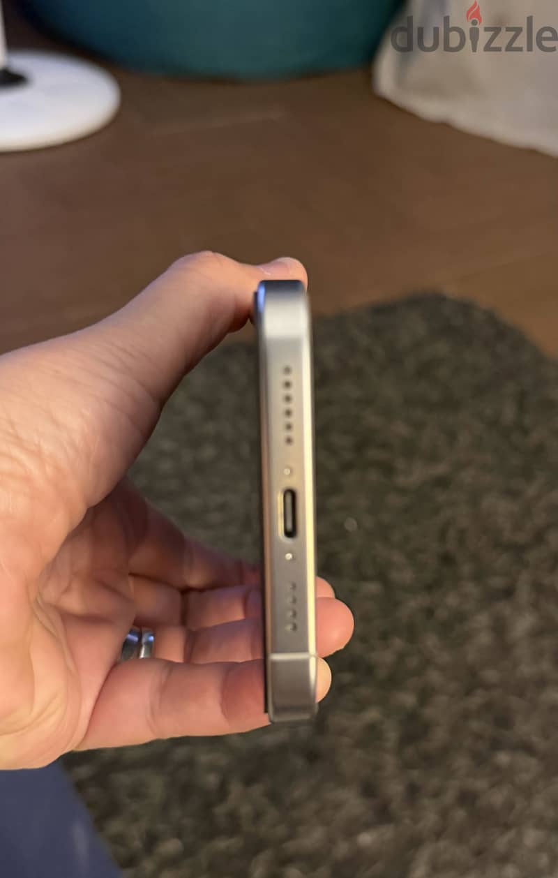 Apple - iPhone 16 Pro Max 4