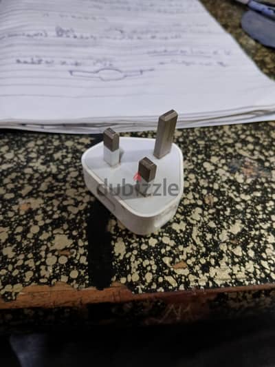 راس شاحن مع كابل