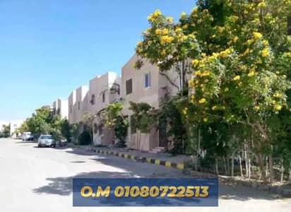 تاون هاوس بجاردن مفروش بسعر لقطه للبيع كمبوند فيلات حدائق زايد